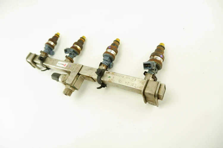 LISTWA WTRYSKOWA NISSAN MURANO Z50 (2003-2008) 110R-006029
