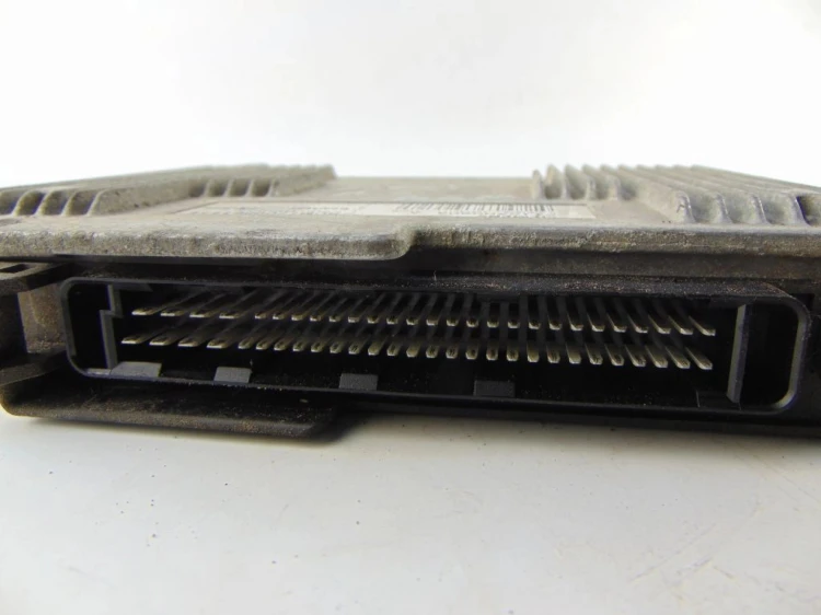 KOMPUTER STEROWNIK SILNIKA RENAULT MEGANE I LIFT (1999-2002) 7700105983