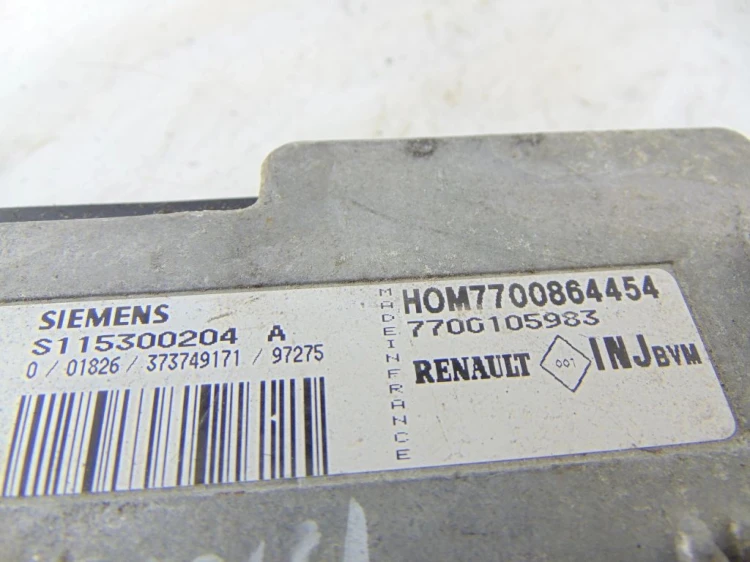 KOMPUTER STEROWNIK SILNIKA RENAULT MEGANE I LIFT (1999-2002) 7700105983