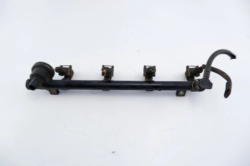 LISTWA WTRYSKOWA RENAULT MEGANE I (1996-1999) 1.4 16V 7700112519