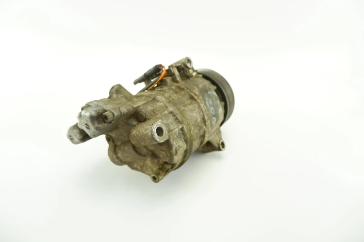 SPRĘŻARKA KLIMATYZACJI BMW E87 2.0 BEN 9156820-01