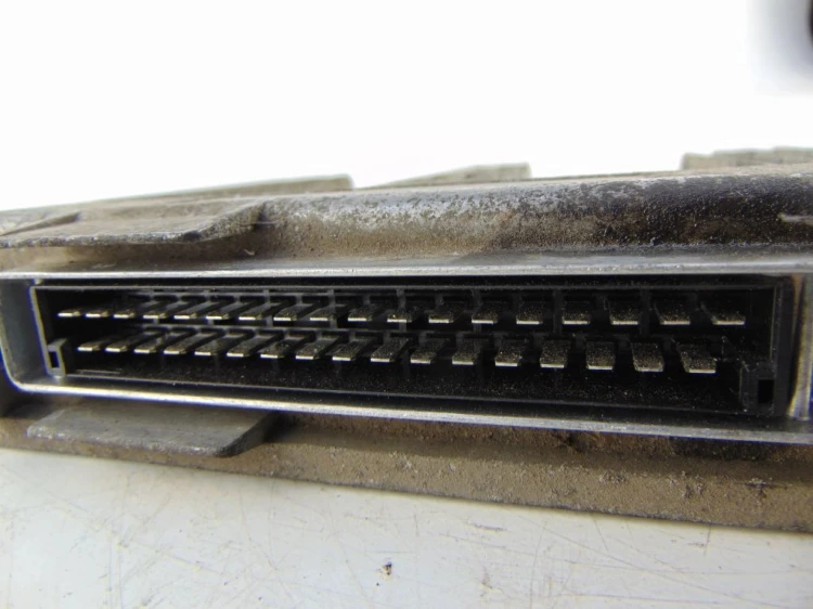 KOMPUTER STEROWNIK SILNIKA RENAULT CLIO II (1998-2003) 1.2 8V 7700115160