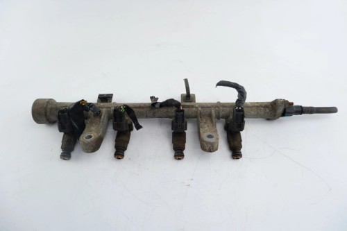 LISTWA WTRYSKOWA HYUNDAI GETZ 35310-22600