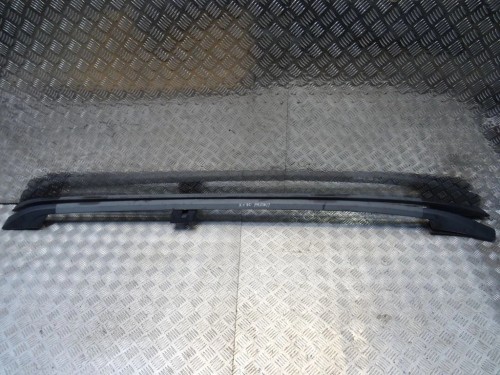 RELINGI DACHOWE VOLVO XC90 (2002-2006)