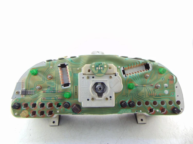 LICZNIK OPEL ASTRA 90452686