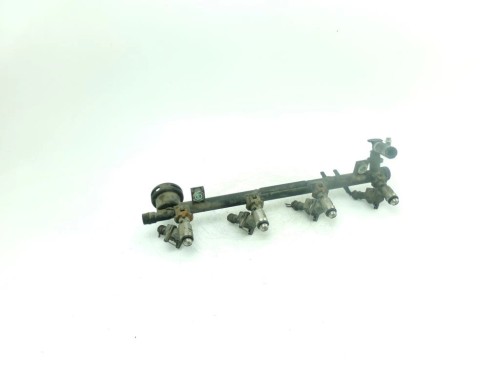 LISTWA WTRYSKOWA RENAULT SCENIC II (2003-2005) 2.0 16V 7700107405