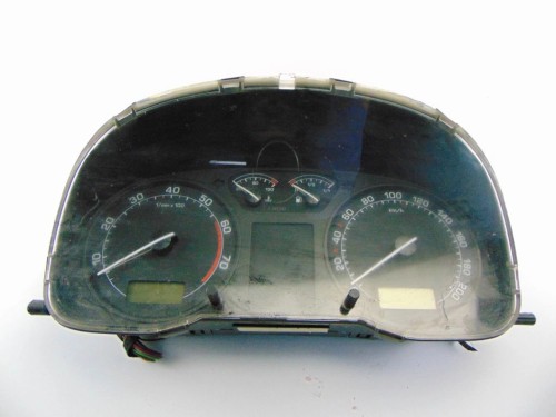 LICZNIK SKODA OCTAVIA I 1.6 mpi 1U0920801A