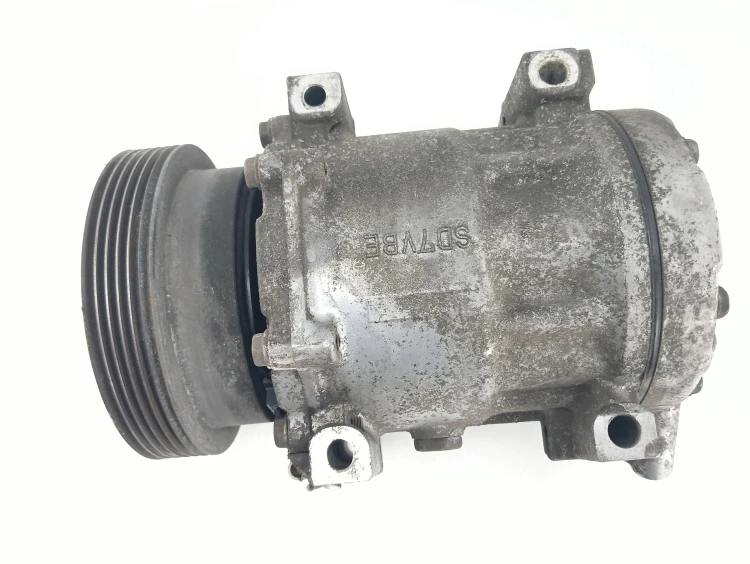 SPRĘŻARKA KLIMATYZACJI DACIA LOGAN I (2004-2008) 1.4 8V 75KM 8200117767