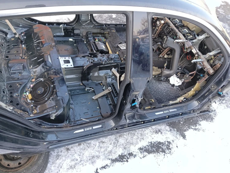 PODŁUŻNICA SŁUPEK PRÓG PRAWA BMW F07 GRAN TURISMO (2009-2013) 3.0 D 245KM