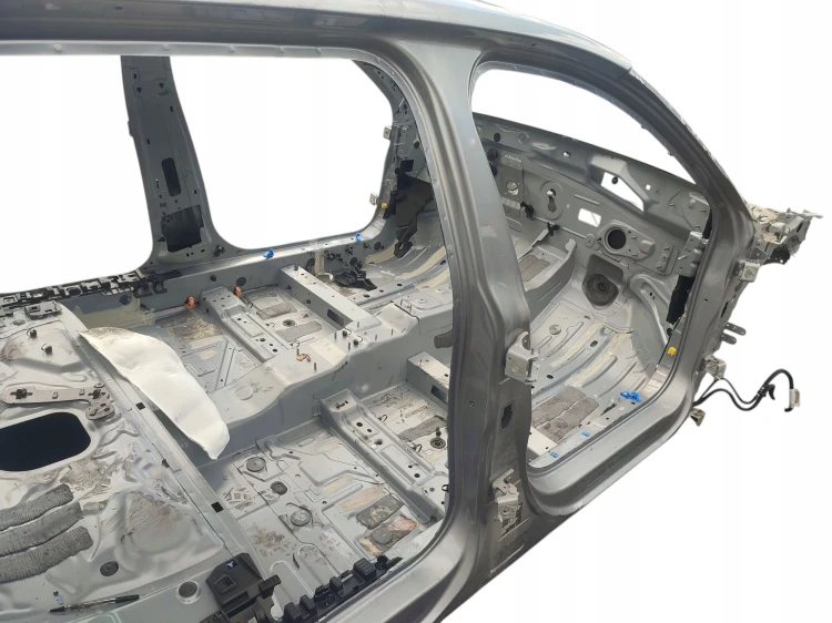 PRÓG PRAWY SŁUPEK ŚRODKOWY CITROEN C5 X (2021-) 1.2 THP 131KM