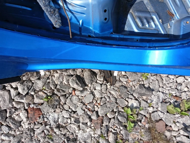PRÓG PRAWY SŁUPEK ŚRODKOWY MERCEDES GLA X156 (2013-2017) 2.2 CDI 136KM