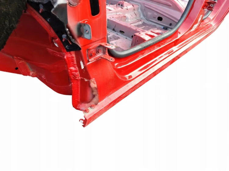 PRÓG LEWY SŁUPEK ŚRODKOWY OPEL CORSA F LIFT (2023-) 1.2 T 101KM