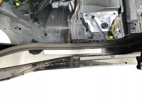 PRÓG PRAWY SŁUPEK ŚRODKOWY MERCEDES CLS C218 (2012-2014) 2.2 CDI 204KM