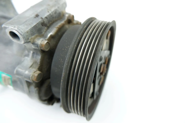 SPRĘŻARKA KLIMATYZACJI RENAULT CLIO II LIFT (2003-2005) 7700273801