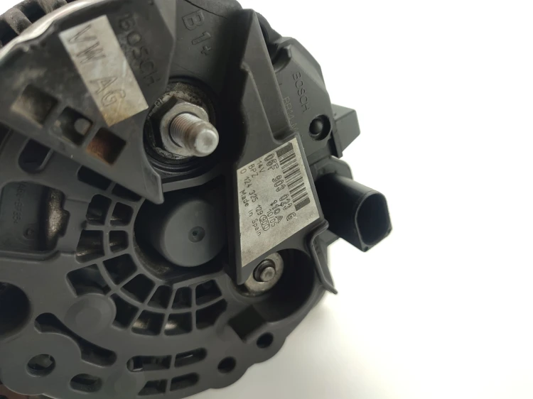 ALTERNATOR VOLKSWAGEN CADDY III (2004-2010) 1.6 8V 102KM 06F903023G