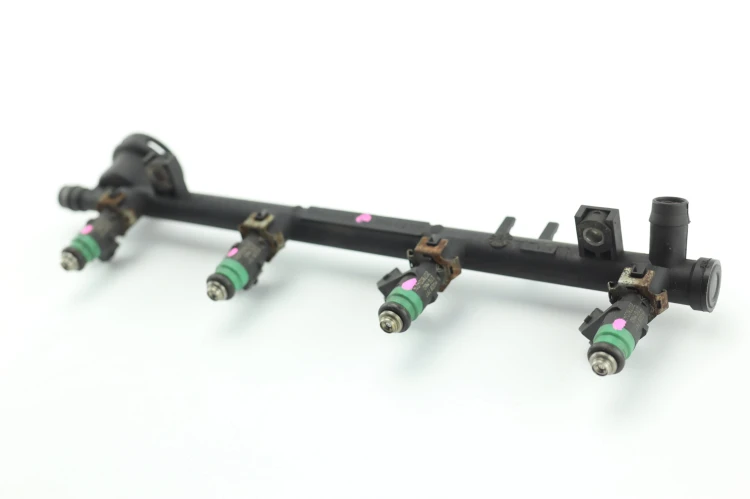 LISTWA WTRYSKOWA RENAULT LAGUNA II (2001-2005) 1.8 16V 120KM 7700107405 770