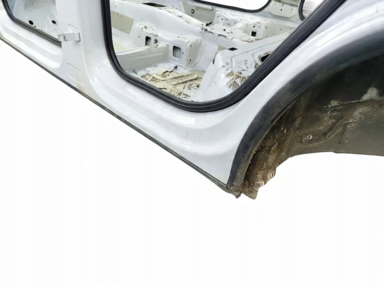 PRÓG LEWY SŁUPEK ŚRODKOWY SKODA KAROQ (2017-2022) 2.0 TDI 150KM