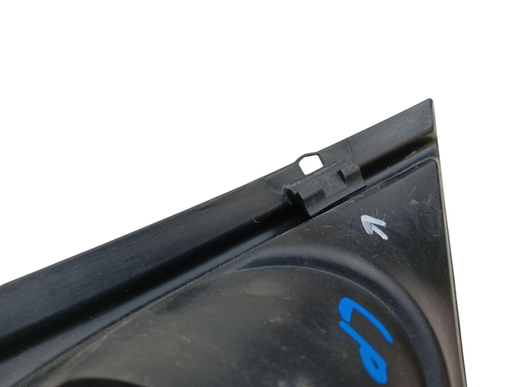 KRATKA ZDERZAKA HALOGENU LEWA CITROEN C4 PICASSO I LIFT (2010-2013) 2.0 HDI
