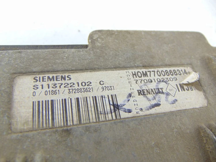 KOMPUTER STEROWNIK SILNIKA RENAULT LAGUNA I 2.0 16V 7700102309