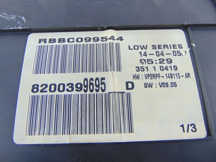 LICZNIK RENAULT MEGANE II (2002-2005) 1.5 DCI 8200399695 D