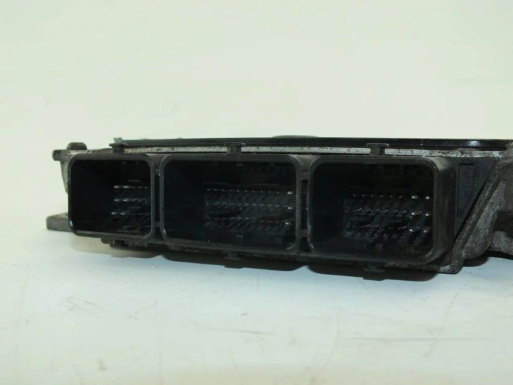 KOMPUTER STEROWNIK SILNIKA PEUGEOT 206 (1998-2002) 1.1 BENZ 9642597680