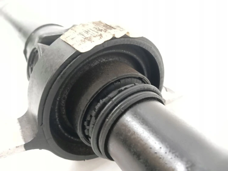 WAŁ NAPĘDOWY BMW F30 LIFT (2015-2018) 3.0 D 258KM 8678453
