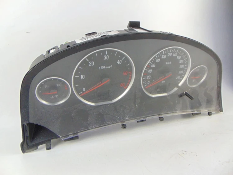 LICZNIK OPEL VECTRA C(2002-2008) 2.0 DTI 13165958ME