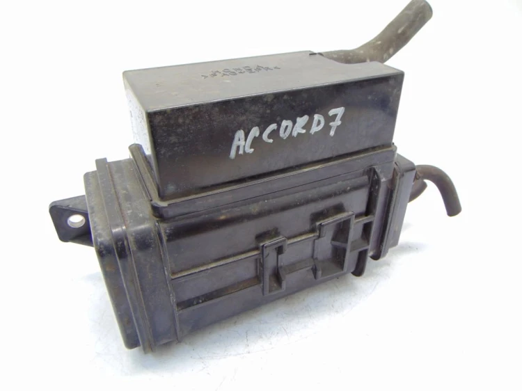 FILTR WĘGLOWY HONDA ACCORD VII(2002-2008) 2.0 16V