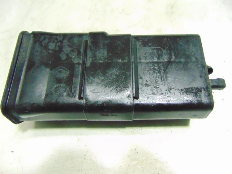 FILTR WĘGLOWY RENAULT LAGUNA II LIFT (2005-2007) 2.0 16V 7700423934