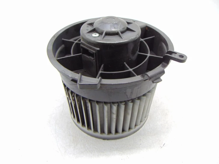 WENTYLATOR DMUCHAWA NAWIEWU NISSAN QASHQAI (2007-2013) 2.0 DCI 25560 JD003