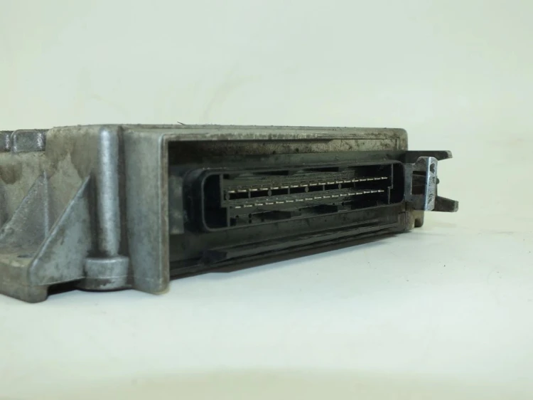 KOMPUTER STEROWNIK SILNIKA FIAT GRANDE PUNTO 7787316
