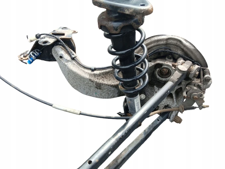 ZWROTNICA WAHACZ PRAWY TYŁ MINI COUNTRYMAN R60 LIFT (2014-2017) 1.6 D 112KM