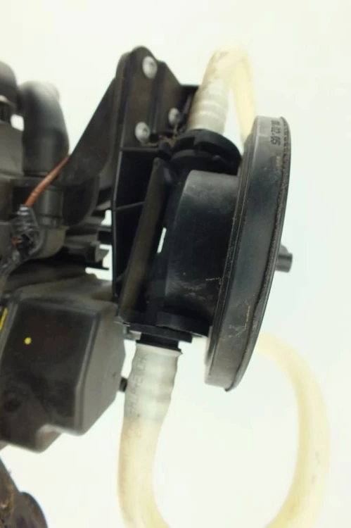FILTR WĘGLOWY PORSCHE CAYENNE I (2002-2007) 4.5 V8 7L0201801