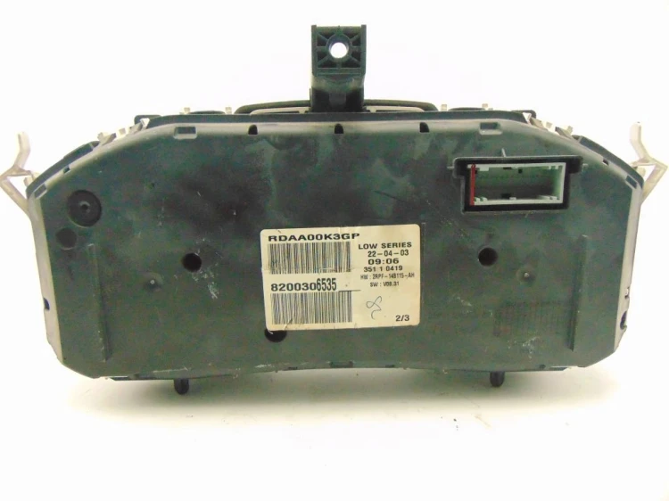 LICZNIK RENAULT MEGANE II (2002-2005) 1.5 DCI 8200306535