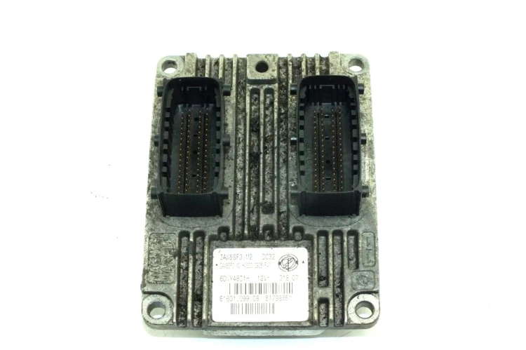 KOMPUTER STEROWNIK SILNIKA FIAT GRANDE PUNTO 1.4 51798651