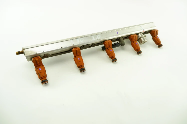 LISTWA WTRYSKOWA VOLVO S80 I (1998-2004) 2.0 T 9186836