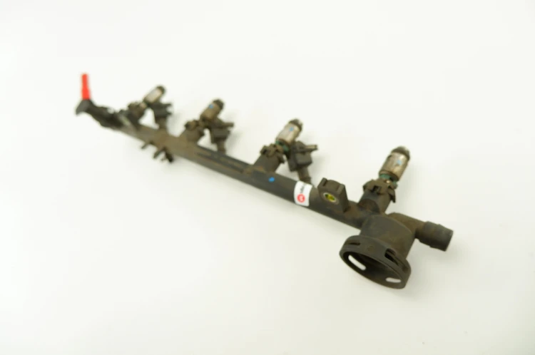 LISTWA WTRYSKOWA RENAULT LAGUNA II (2001-2005) 1.8 16V 120KM 7700107405