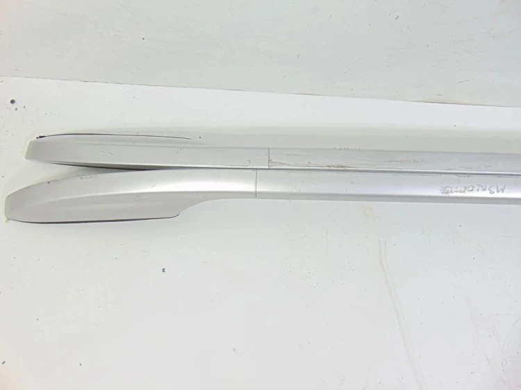 RELINGI DACHOWE RENAULT MEGANE III (2008-2013) 1.6 16V