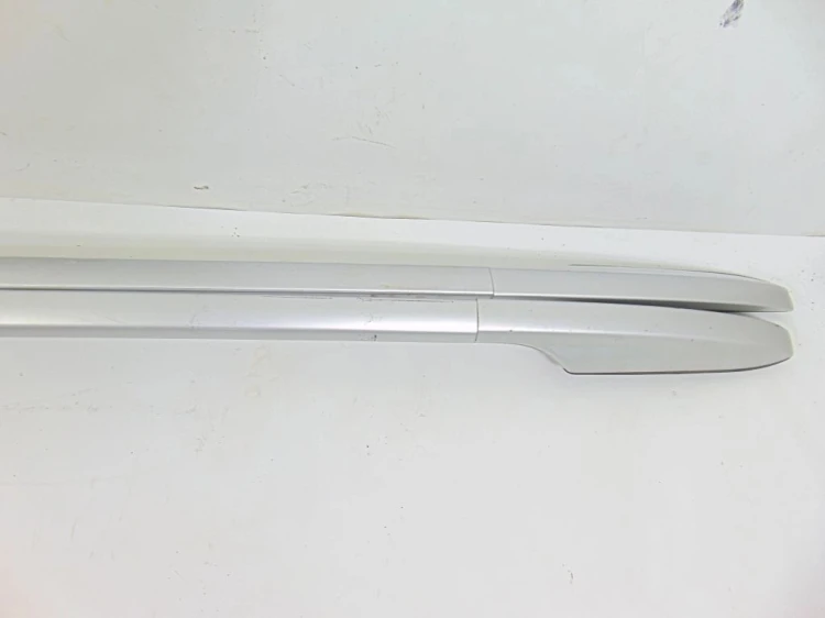 RELINGI DACHOWE RENAULT MEGANE III (2008-2013) 1.6 16V
