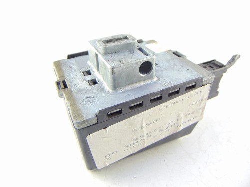 RYGIEL BLOKADA KOLUMNY RENAULT LAGUNA II (2001-2005) 8200020613