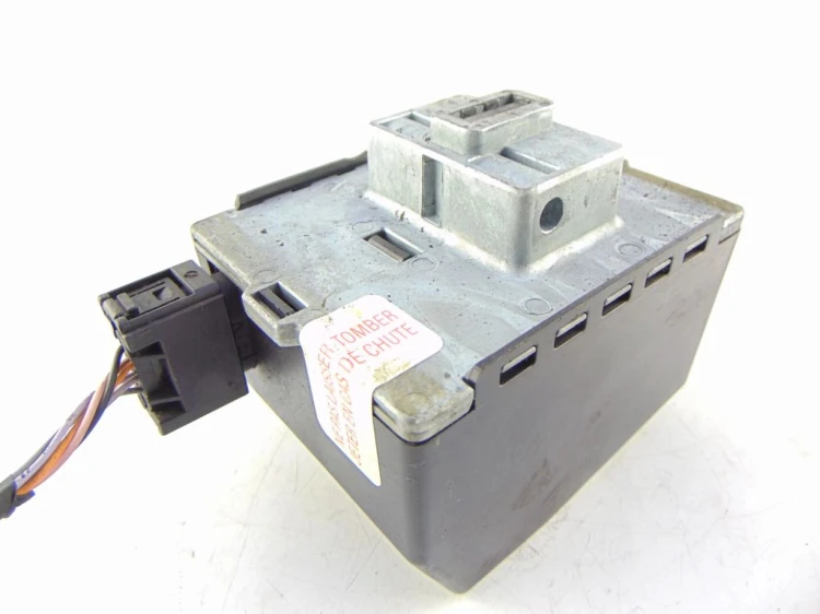 RYGIEL BLOKADA KOLUMNY RENAULT LAGUNA II (2001-2005) 8200020613
