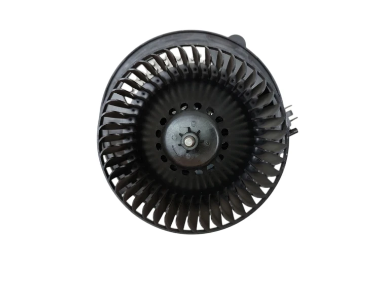 WENTYLATOR DMUCHAWA NAWIEWU SKODA OCTAVIA III (2012-2016) 1.6 TDI 110KM 200