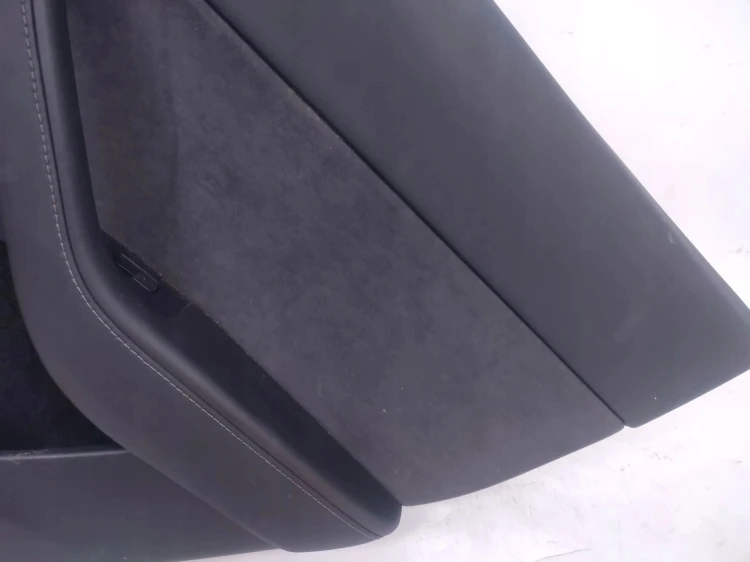 BOCZEK DRZWI PRAWY TYŁ TESLA MODEL Y (2019-) LONG RANGE DUAL MOTOR 351KM