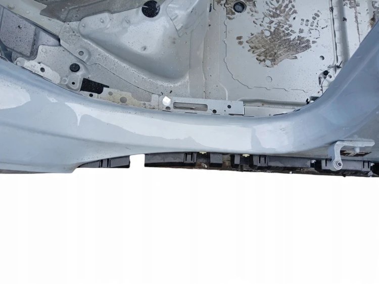 PRÓG PRAWY SŁUPEK ŚRODKOWY BMW i4 G26 GRAN COUPE (2021-2024) eDrive40 340KM