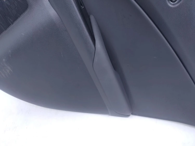 BOCZEK DRZWI PRAWY TYŁ LEXUS UX 250h (2018-2022) 2.0 HYBRID 184KM