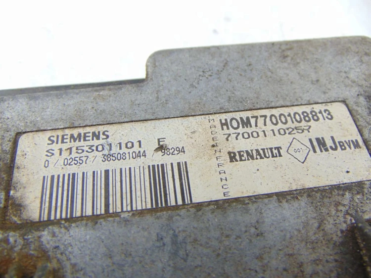 KOMPUTER STEROWNIK SILNIKA RENAULT KANGOO I (1998-2003) 1.4 8V 7700108813