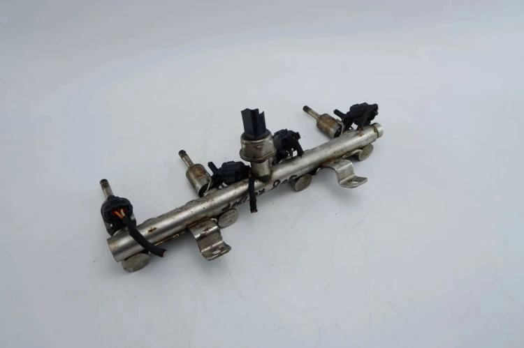 LISTWA WTRYSKOWA PEUGEOT 308 T7 (2007-2013) 1.6 16V V756805180-01