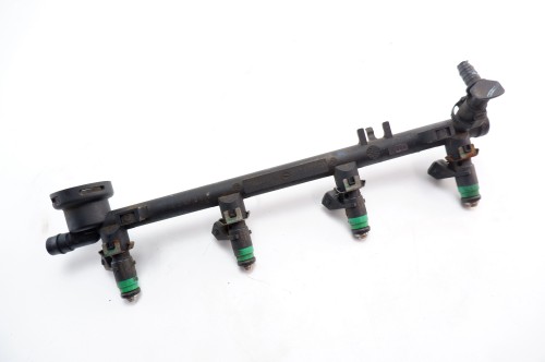 LISTWA WTRYSKOWA RENAULT LAGUNA II LIFT (2005-2007) 2.0 16V 133KM 770010740