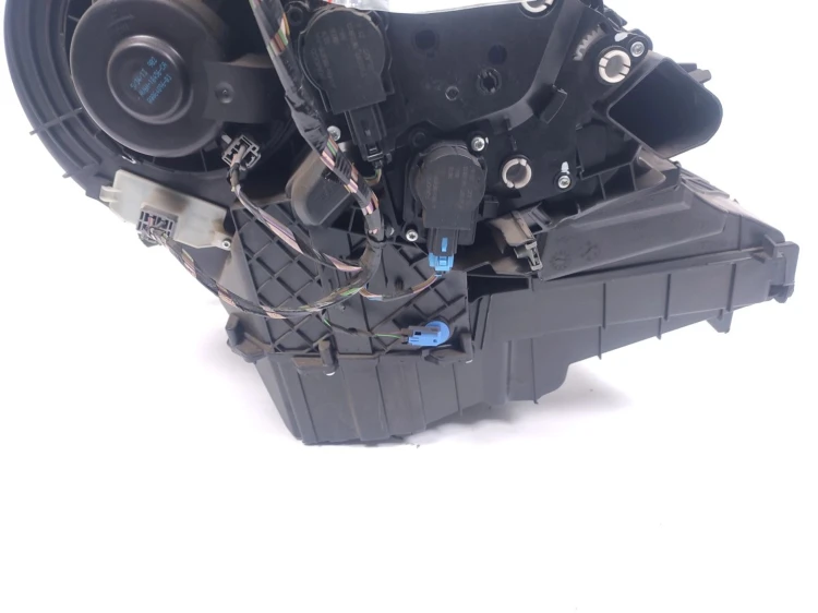 NAGRZEWNICA FORD FOCUS MK3 (2010-2014) 1.0 EcoBoost 125KM AV6N19B555RD