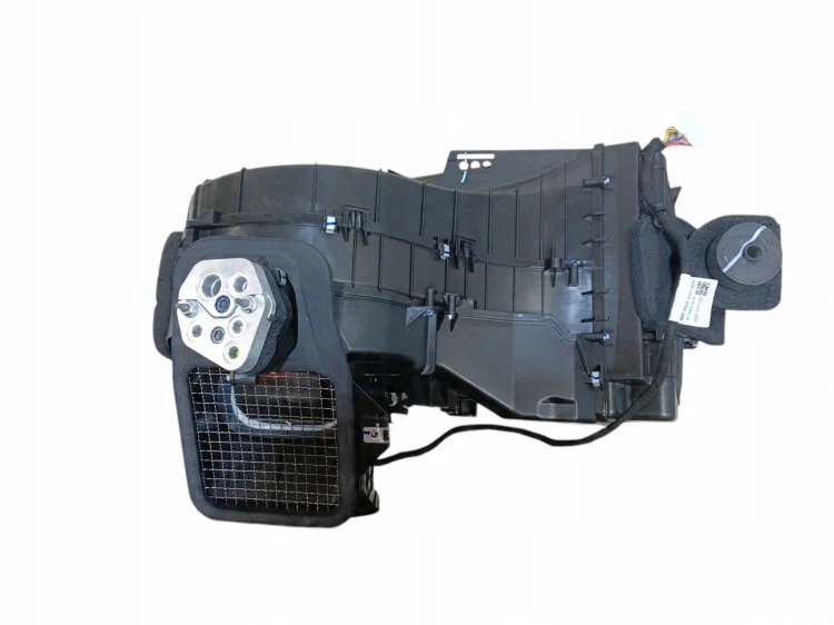 NAGRZEWNICA TESLA MODEL 3 LIFT (2020-2023) 60kWh 283KM P1679910-00-B